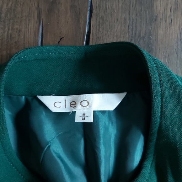 Blazer - Picture 5 of 5